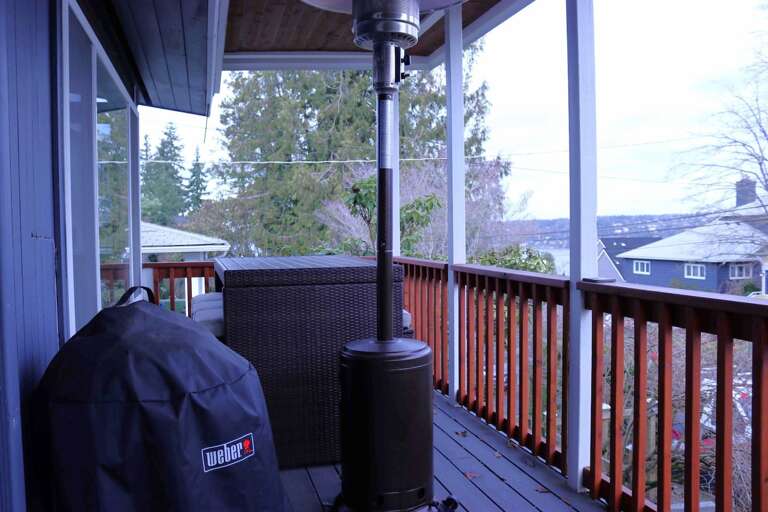 Outdoor dining for 6. Charcoal grill. Full-size heater. Outdoor dining for 6. Charcoal grill. Full-size heater.
