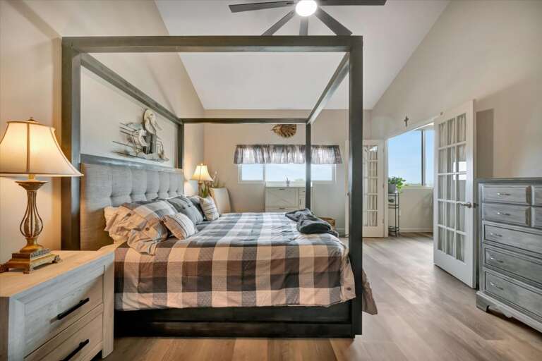 41-Primary Bedroom.jpg