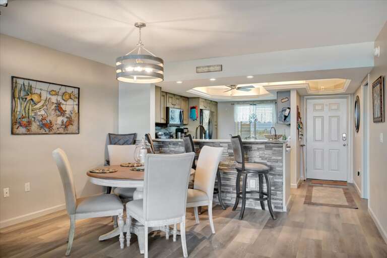 27-Kitchen & Family Room (Open Floor Plan).jpg