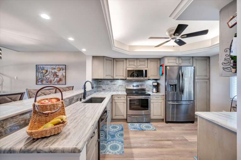 09-2018 -  Entire Kitchen Remodeled- Kenmore Appliances _ Quartz.jpg