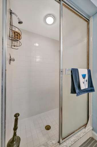 67-Bathroom 3 - Ensuite.jpg