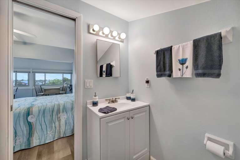 68-Bathroom 3 - Ensuite.jpg
