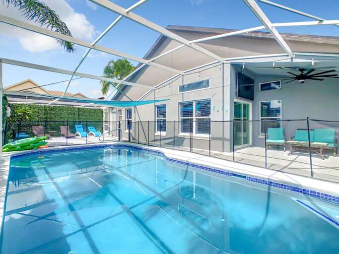 Hampton Lakes  Vacation Pool Home