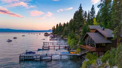 Enjoy the sunsets from the private dock, where the sky lights up in shades of gold and pink over the lake.