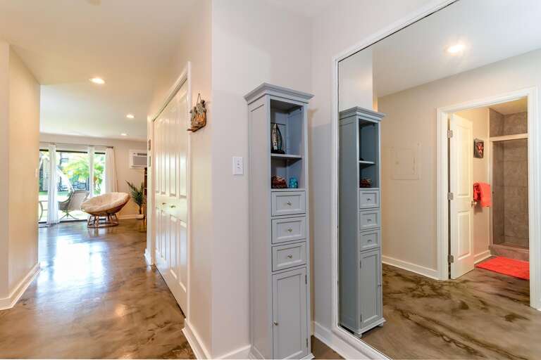 Full Length Mirror & Concrete Floors Throughout Full Length Mirror & Concrete Floors Throughout