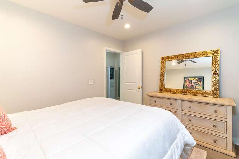 "Neighbors were quiet and the space had great amenities. - Marissa W."