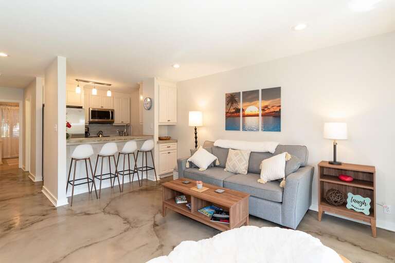 "The unit is nicely decorated and equipped. - Paula B." "The unit is nicely decorated and equipped. - Paula B."