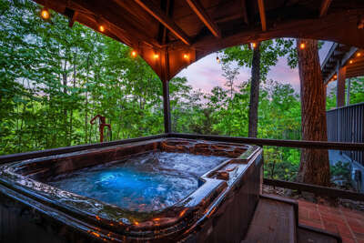 Lil' Fantasy Hideaway