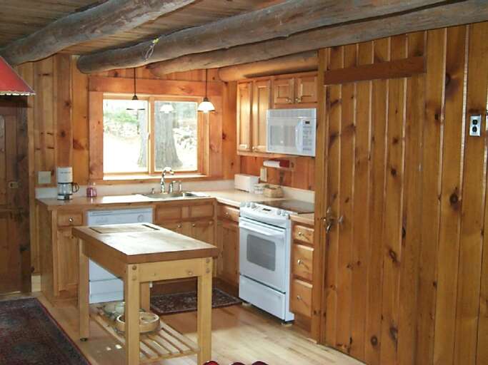 New kitchen with all the amenities