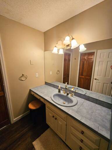 Changing Area - Master Bath