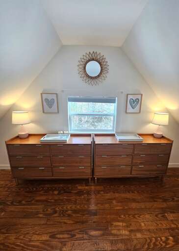 Natural Light Everywhere! Natural Light Everywhere!