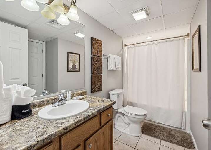 Full Bathroom, Towels Provided Full Bathroom, Towels Provided