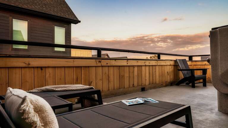 Five bedroom, five bathroom condo with a roof top balcony