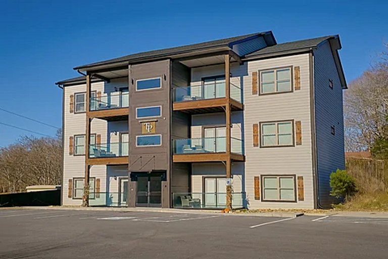 Condo located in Sevierville, just minutes from many attractions