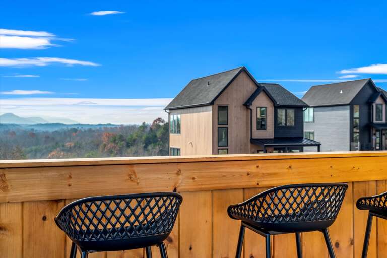 Roof top balcony with mountain views
