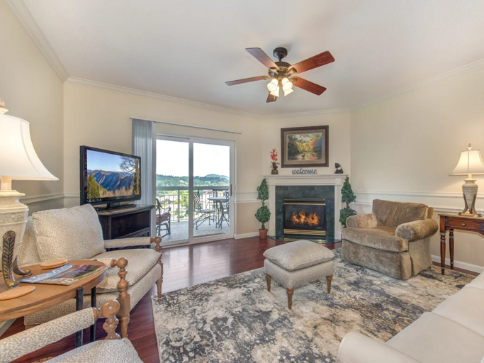 Spacious Living Room with Gas Fireplace, Sleeper Sofa and SMART TV with Cable & WIFI throughout vacation rental