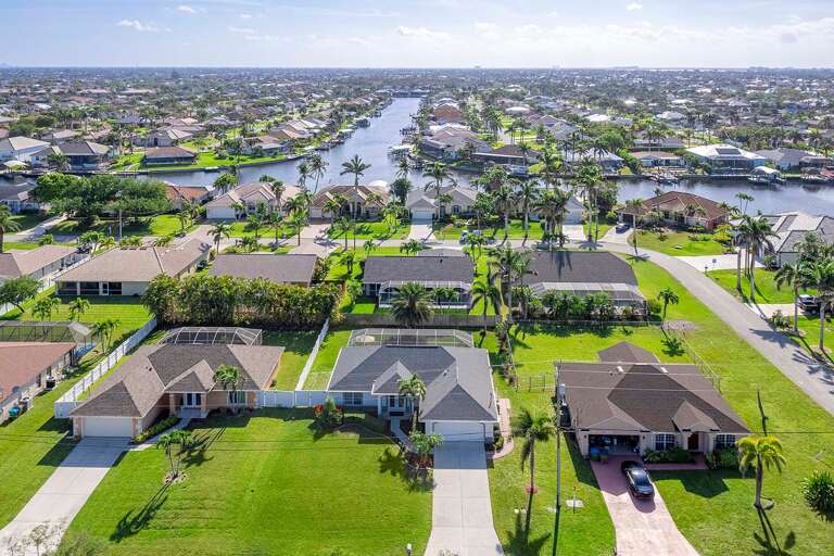 Aerial View of Peaceful Paradise and the Neighorhood