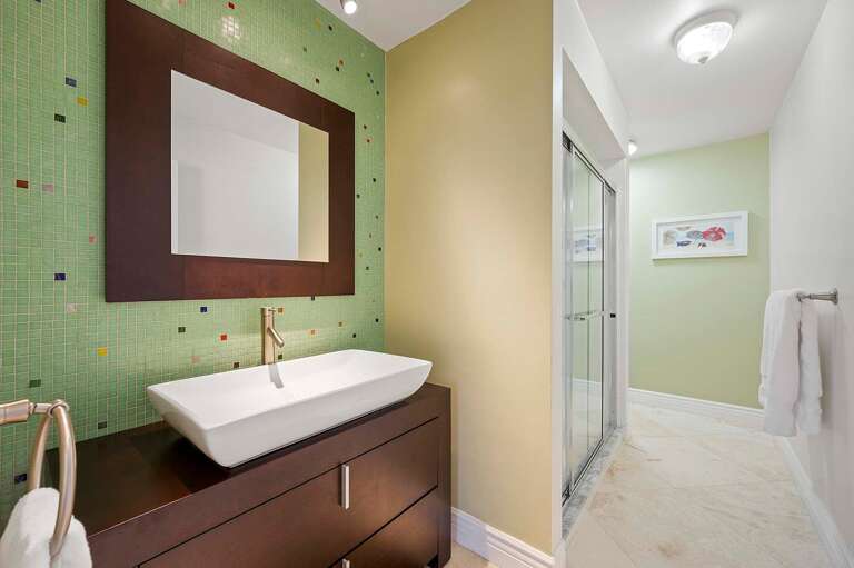 Hallway Bathroom with Shower, Sink and WC