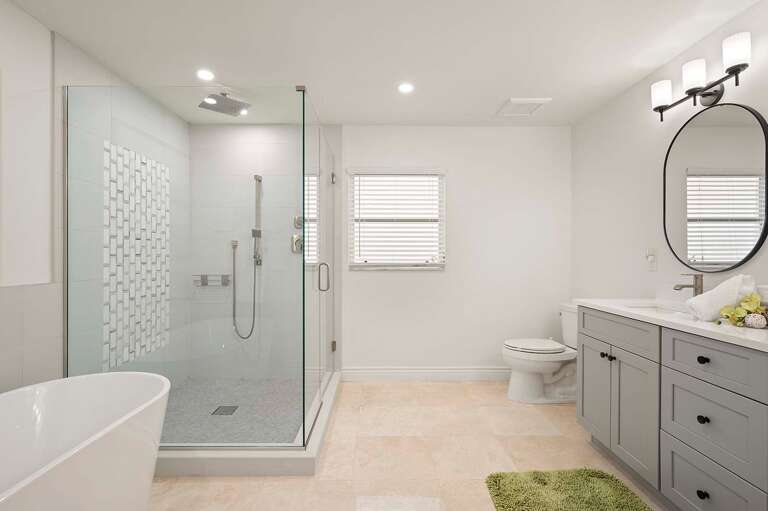 Large Bathroom with Walk In Shower