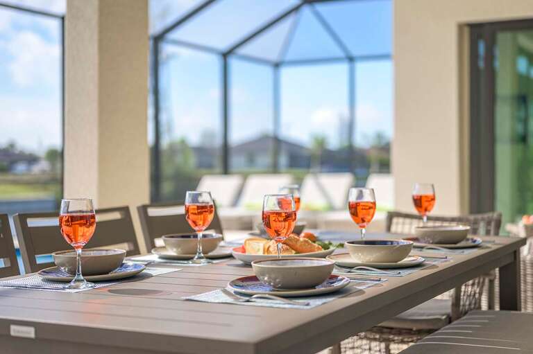 Al Fresco Dining with a View