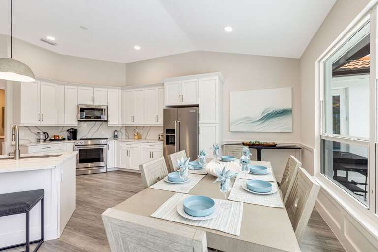 Dining Area Offers Seating for Six