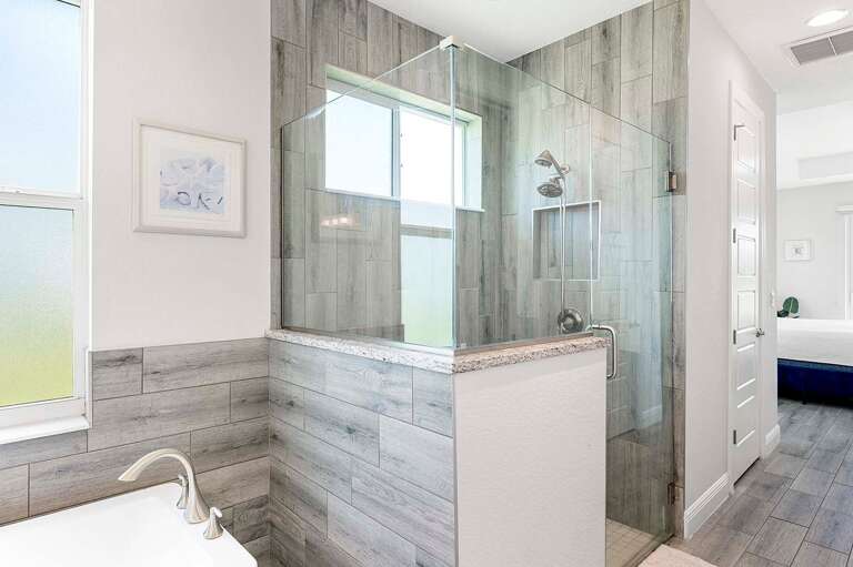 Walk in Shower