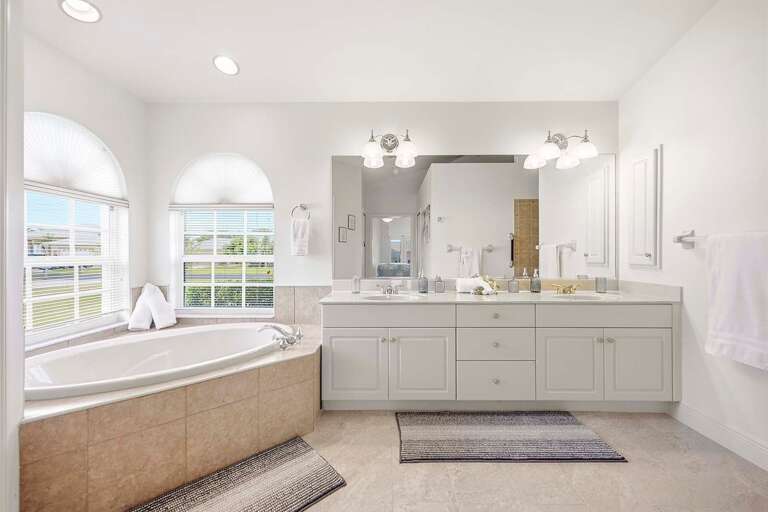 Main Bathroom Connected to Main King Bedroom