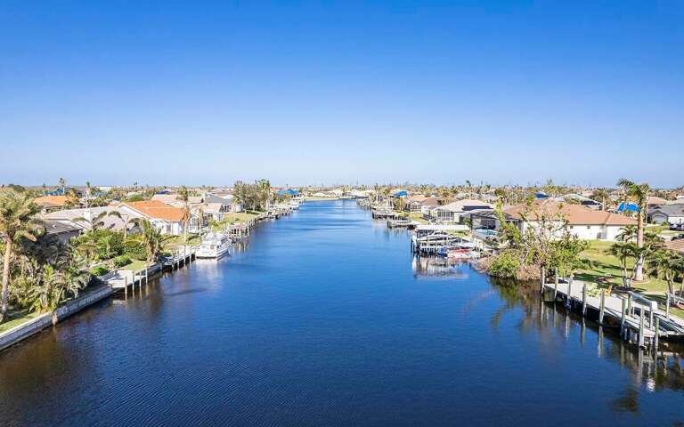Canal View with Gulf Access
