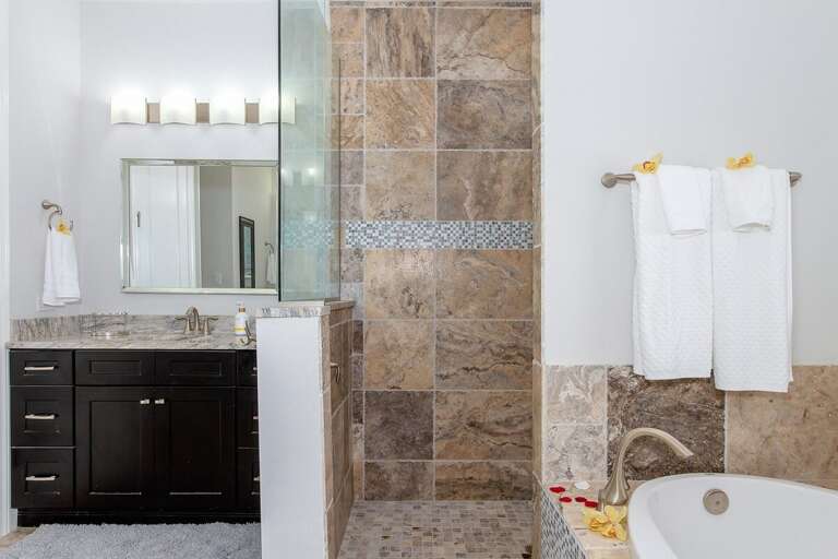 Main Bathroom with Walk In Shower and Garden Tub