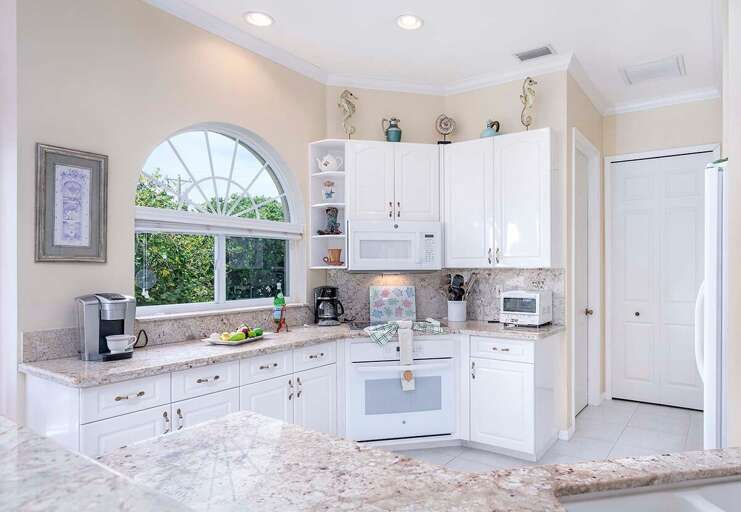 Open Kitchen