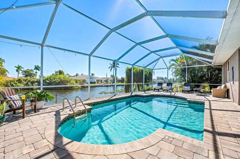 Soak Up the Florida Sun and Enjoy the Tropical Landscape