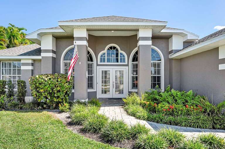 Welcome To Your Vacation Villa Blue Abaco