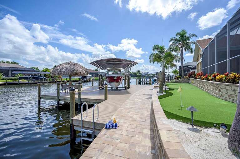 Boat Dock and Fishing Options