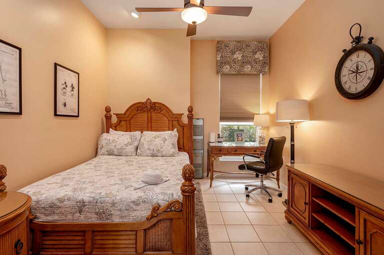 Queen Bedroom with Desk and Garden View