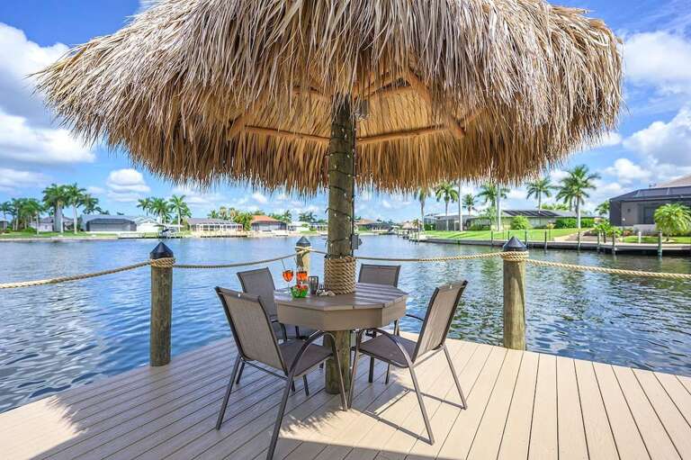 Tiki Hut for Amazing Sunset Views