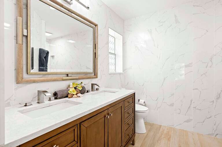 En-Suite Bathroom with Dual Sinks