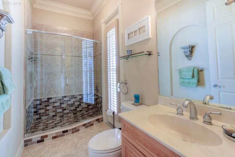 Guest Bathroom/Pool Bath with Vanity and Walk in Shower