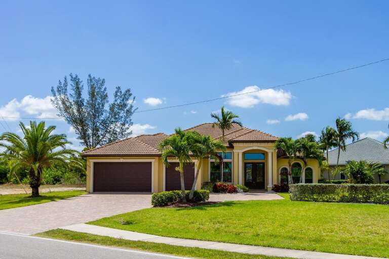 Cape Life front elevation