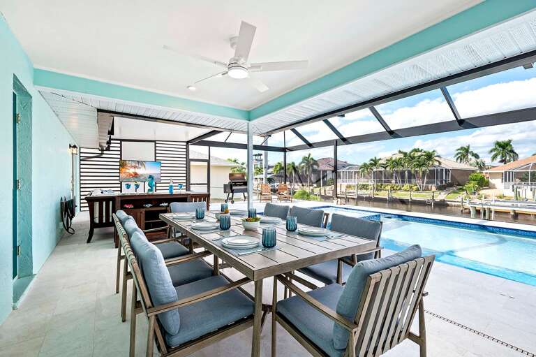 Experience Al Fresco Dining under the Covered Lanai