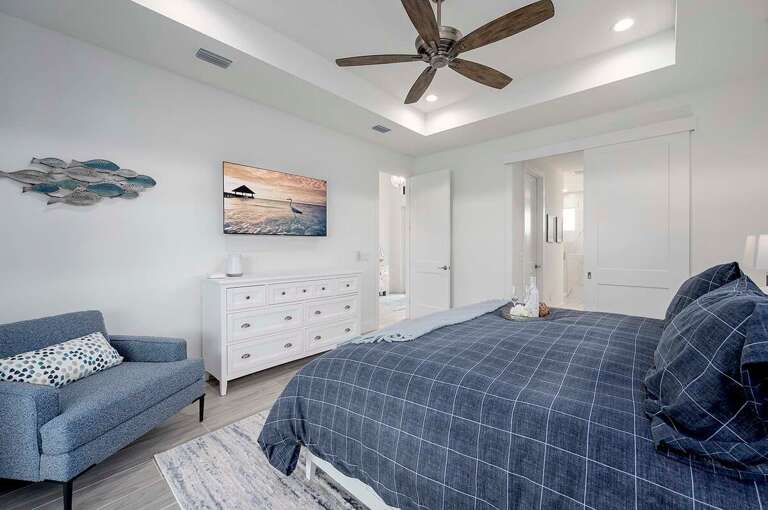 Main Bedroom with En-Suite Bathroom