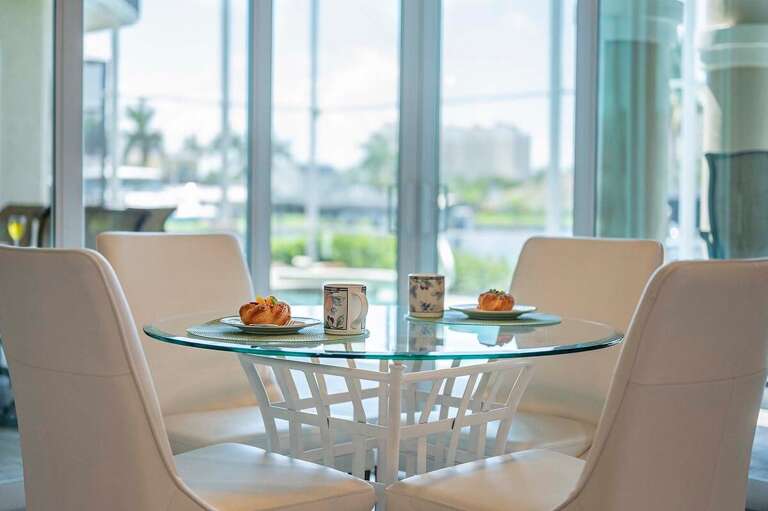 Breakfast with a View