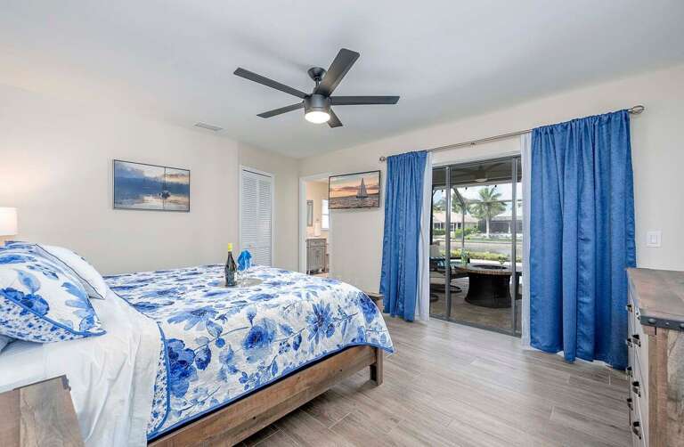Main King Size Bedroom with En-Suite Bathroom