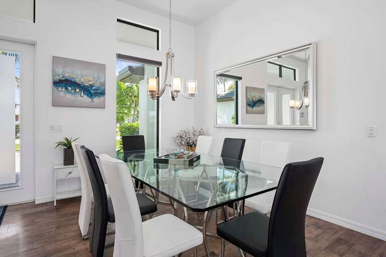 Dining Area with Garden View