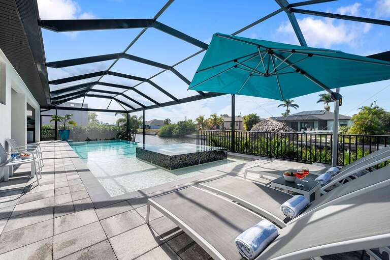 Enjoy and Relax at Del Sol
