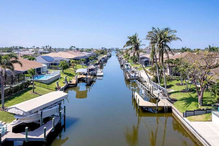 Canal View with Gulf Access