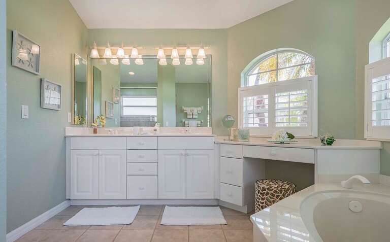 Dual Sinks and Make Up Area
