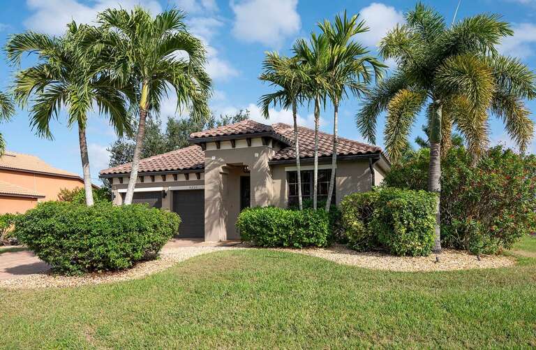 Welcome to the Fountain Villa