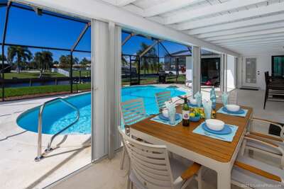 Al Fresco Dining Area