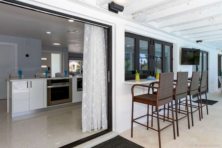 Enjoy TV Entertainment on the Lanai
