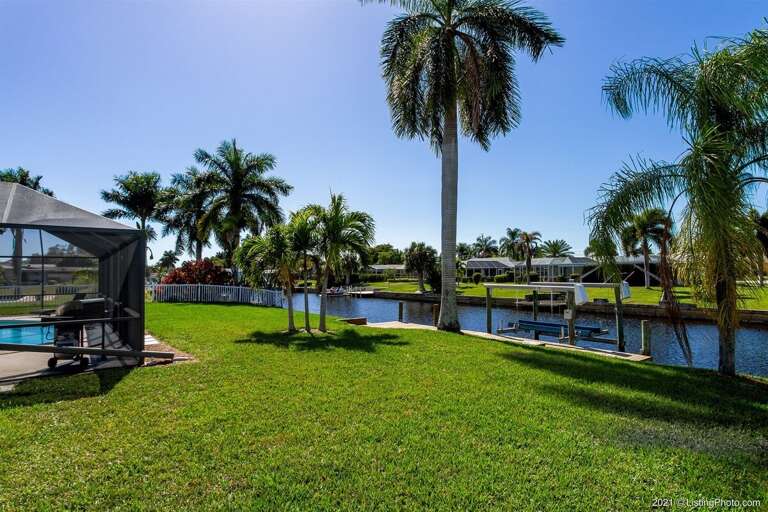 Hidden Gem Backyard with Gulf Access